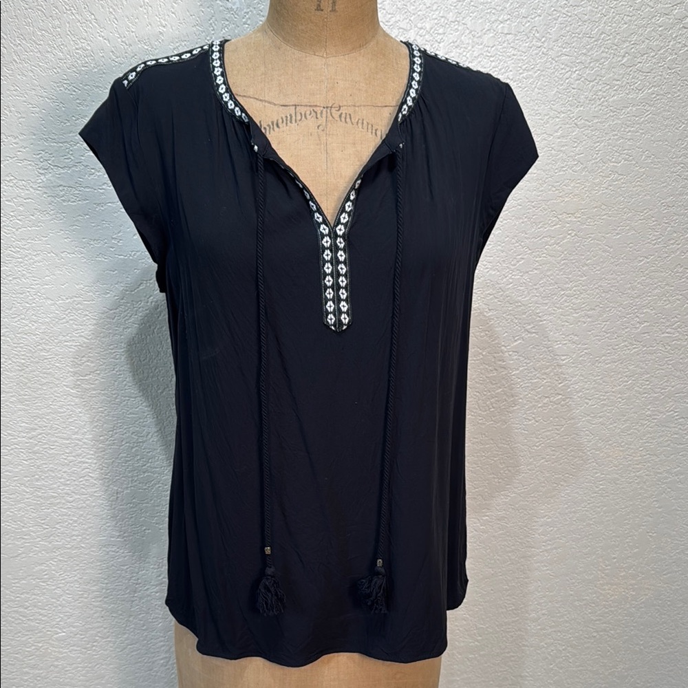 DR2 Black Blouse with White Embroidery Tie Front‎ With Tassels Medium